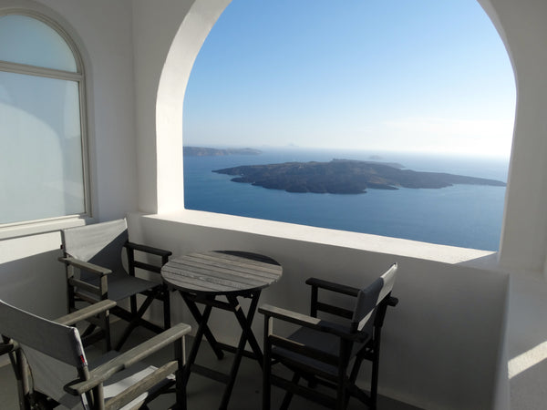 The place is suitable for couples and families. Located in the most magnificent  Athens, Greece Yposkafo Suites - Private Studio - Santorini Entire rental unit vacation rental 13491839