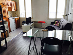 Located rue Oberkampf, charming studio in a quiet and typically Parisian buildin  Studio Oberkampf Entire rental unit vacation rental 18406730