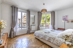 Spacious flat with a Parisian style of 45sqm in the heart of Paris, in the histo Paris, France PARIS 4° CENTRE - MARAIS/BEAUBOURG Entire rental unit vacation rental 10049679