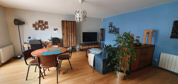 Ce logement familial est proche de toutes les commodités : tram et bus à 1 min,  Lyon, France Lyon Part-Dieu : appart cosy et très bien placé Entire rental unit vacation rental 647686153932807762