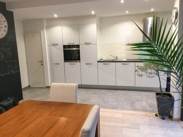 The apartment has a great location, eateries, nightlife, shopping (center) facil  Apartment / room near the city park shared kitchen Private room in rental unit vacation rental 32009201