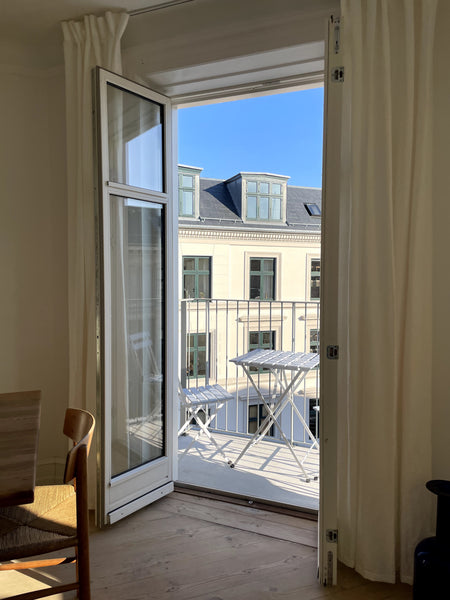 Bright and spacious apartment located near city centre in the popular district N Copenhagen, Denmark Bright apartment in the middle of Copenhagen Entire condo vacation rental 18716644