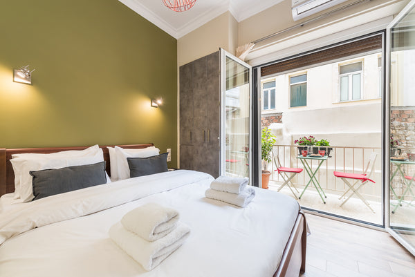 This newly renovated cozy apartment wich is situated in the heart of the oldest  Athens, Greece Let me Athens you! #3 Entire rental unit vacation rental 27774424