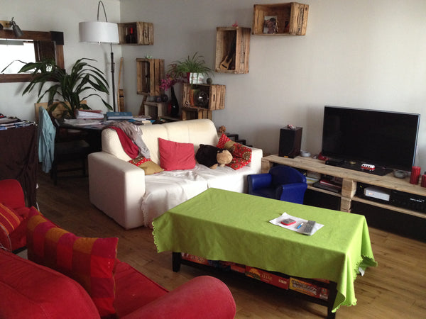 Situé au centre de Lyon, à proximité des métros, trams, bus et vélo'v, dans un q Lyon, France Appart T4 St-Louis, 84m², Grande terrasse Entire rental unit vacation rental 6256420