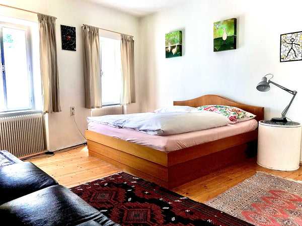 Adjourned to our art studio is a small self contained apartment. Stay and become Brunn am Gebirge, Austria Residency at Kunsthof Scott - Moser Entire bungalow vacation rental 6435363