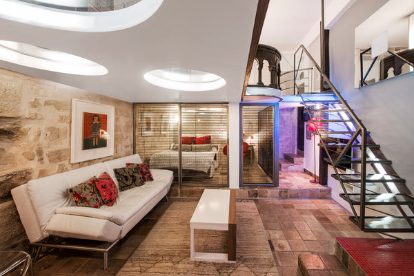Those former stables were renoved by an architect to become a one of kind apartm Paris, France Amazing luxury Loft in Le Marais Entire rental unit vacation rental 4089442
