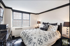 Enjoy a one bedroom, fully furnished apartment in Gramercy Park South.  New York, NY Rental unit in New York · 1 bedroom · 1 bed · 1 bath Entire rental unit vacation rental 4447611