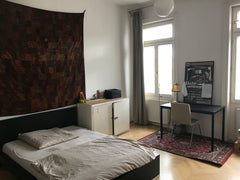 Our charming apartment can accommodate 6 persons in 3 separate rooms. It is loca Vienna, Austria Spacious Flat in 3rd district, up to 6 pax Entire rental unit vacation rental 22171503