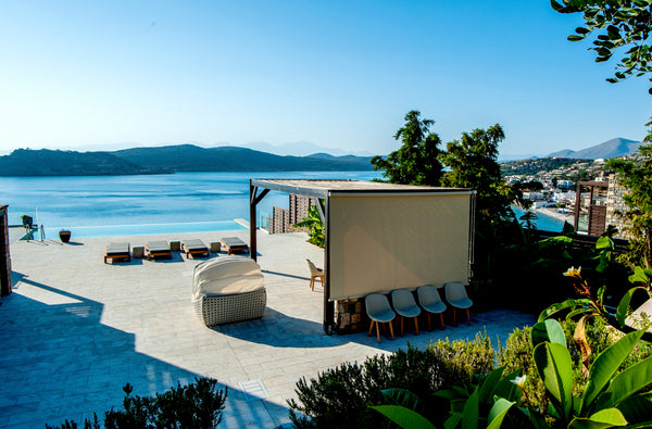 The newly built Villa Plaka Danae occupies a prestigious spot in Plaka enjoying   Villa Plaka Danae Entire villa vacation rental 648972688467496880