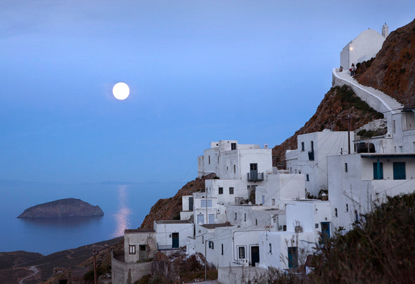 My house is a small two level house with traditional Cycladic architecture renov Athens, Greece The Photographer’s House Cycladic home vacation rental 33549764