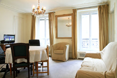 This quiet and bright flat is situated on the 3rd floor of an old building. Situ Paris, France Charming Apartment 2BR in Paris 9e Entire rental unit vacation rental 130420