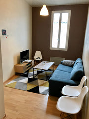 Profitez de votre séjour à Bordeaux en toute tranquillité dans ce T2 de 40m2 au  Toulouse, France Charmant et spacieux T2 aux Capucins Entire rental unit vacation rental 41954431
