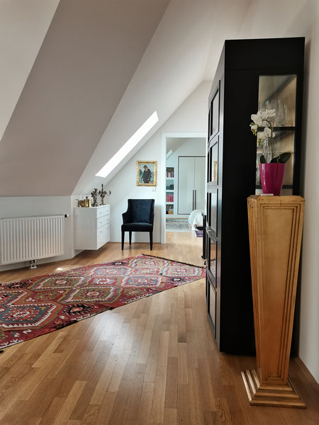 Ideal für ein verlängertes wochenende mit Freunden oder nur zu zweit. U Alserstr Eisenstadt, Austria 130qm 2 Zimmer4 Pers. Dachgeschoss Wohnung zentral Entire condo vacation rental 668544387231721062