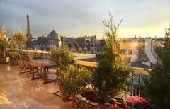 Vue Eiffel Tower<br />Exceptionnel appartment 5 mn from Arc de triomphe "Champs   Legostaeva Entire rental unit vacation rental 11130399
