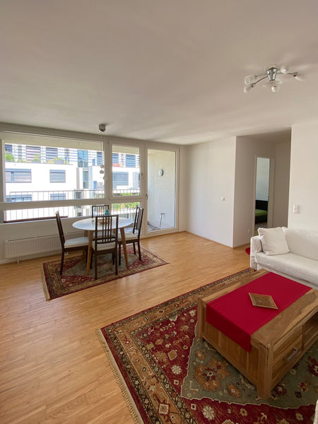 Beautiful condo with a balcony, kitchen, bathroom, toilet and WIFI. Fitness, Sau  beautiful condo, with fitness and great location Entire condo vacation rental 664400046314651876