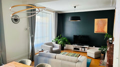 Proche centre-ville, 2 mn à pied du métro, notre appartement est composé d’un gr Lyon, France Lyon-Brotteaux, superbe appartement haussmannien Entire rental unit vacation rental 53336064