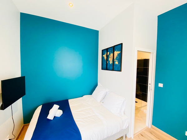 Situé à quelques pas de la gare Part Dieu et de son centre commercial.<br />Stud Lyon, France ✨NID DOUILLET CHIC LYON PART DIEU Entire rental unit vacation rental 50056983