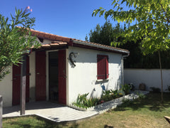 Dépendance  en fond de parcelle avec tous l'équipement nécessaire pour y résider Talence, France Petit coin tranquille Tiny home vacation rental 28750167
