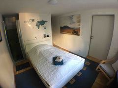 Unsere Nachbarschaft ist sehr ruhig und entspannt, mit der U-Bahn bist du in 15  Vienna, Austria Willkommen in der Nachbarschaft des Kaisers Private room in home vacation rental 30315147