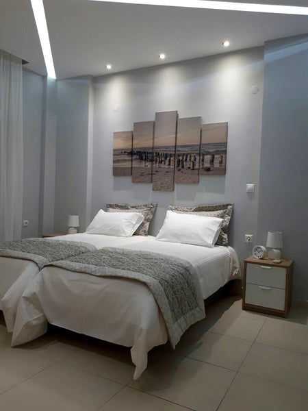 This beautifully renovated and spacious apartment  in the very heart of Thessalo Thessaloniki, Greece PinPoint Apartment in the heart of the city Entire rental unit vacation rental 21533017