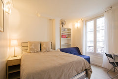 Furnished rental  BAIL MOBILITE   <br />(lease of 1 month to 10 months)  Tenant  Paris, France Studio 10 Montmartre Entire rental unit vacation rental 10588