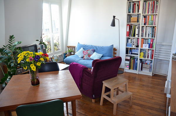 I live in a quiet and comfortable apartment. It is a lovely 38 square meter six- Paris, France 2 rooms for 2 near Montmartre Entire rental unit vacation rental 3072050