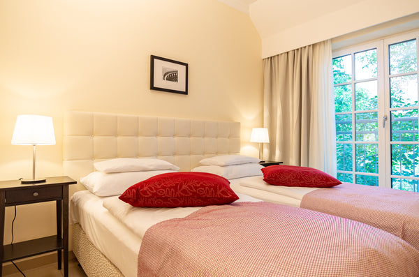 A small family owned boutique hotel / B&B in the hearth of Vienna. In one of the Vienna, Austria Garden Suite with balcony & garden view Room in boutique hotel vacation rental 36156965