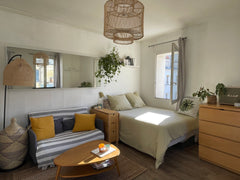 Studio de 30m très lumineux et calme dans un immeuble Haussmannien . <br />Le st Paris, France Charmant studio calme et lumineux Entire rental unit vacation rental 15853505