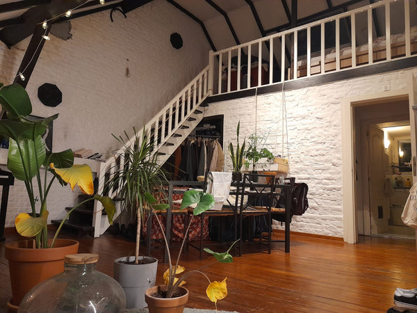 Situé en plein centre de la commune d'ixelles, à 5 minutes des trams et métros p La Rochelle, France Ixelles - Appartement idéal Entire rental unit vacation rental 52947152