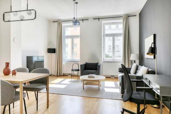 Discover the best of Vienna, with this two-bedroom 5th district - Margareten apa Vienna, Austria Margareten 2BR w/ Elevator nr Matzleinsdorferplatz Entire rental unit vacation rental 629564371999328401