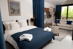 Quiet studio ideally located in the heart of Antwerpen Zuid (Antwerp South) a tr Antwerp, Belgium Museum Studio | Bed & Breakfast Unit 2 Entire loft vacation rental 659053063421680716