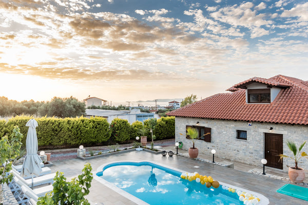 Dear guests welcome to Smaris Collection and Evi's Cosmopolitan Holiday home.<br  Cretan Traditional Holiday  Luxury House Entire home vacation rental 44662291