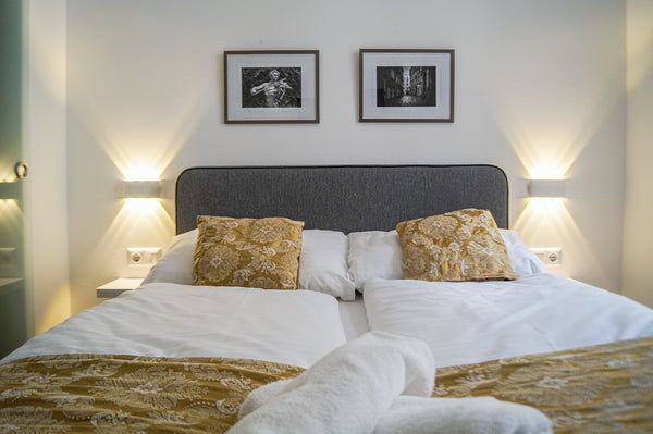 Ein schönes und modernes Zimmer mitten auf der berühmten Mariahilferstraße im Ze  Stylish & Elegant w/ Great View - Perfect Shopping Entire rental unit vacation rental 680229763131711158