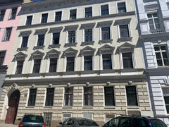 Cosy location right next to the U3-Tube-Station Johnstrasse. The apartment is in  newly renovated studio T11 Entire rental unit vacation rental 49856136