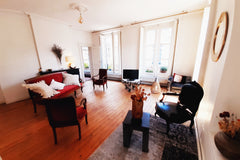 Appartement idéalement placé dans une rue très calme en hyper centre. Vous aurez Bordeaux, France Bordeaux hyper centre 100m² charmant appartement Entire rental unit vacation rental 51489000