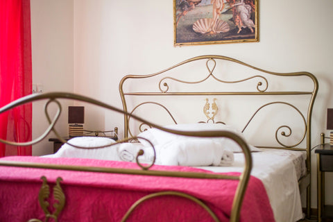 A really cozy two bedroom apartment in the heart of Athens 2 minutes walking dis Athens, Greece Apartment nearby Acropolis &Plaka Entire rental unit vacation rental 6468025