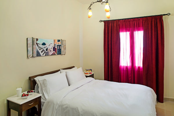 Cosy Apartment with kitchenette facilities<br /><br /><b>The space</b><br />Cosy GR One bedroom apartment with kitchenette facilities Private room in serviced apartment vacation rental 39386108