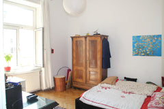 The flat is located just a few steps away from Mariahilferstraße in a nice neigh Vienna, Austria sunny room in colorful flat Private room in rental unit vacation rental 7375484