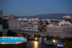Elegant apartment , 40 m2 ,  with Jacuzzi and  Roof Garden located at the trendy Athens, Greece Loft · Luxury Loft with Roof Garden Jacuzzi,AcropolisView Entire rental unit vacation rental 21876398