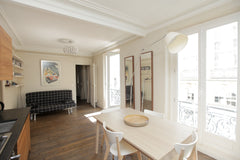 Our apartment is ideally situated for sight seeing Paris' beautiful monuments, j Paris, France 2 bed family in heart of Marais Entire rental unit vacation rental 539722