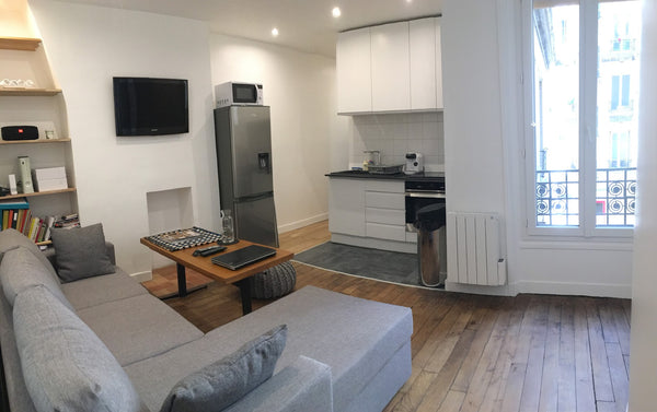 Appartement 2 pièces de 38m2 avec ascenseur, situé dans le quartier Gambetta – P Paris, France Joli 2 pièces quartier Gambetta – Pere Lachaise Entire rental unit vacation rental 19259214