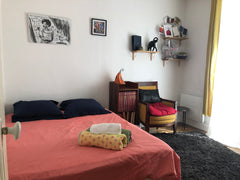 Welcome to my home! <br />I love old furnitures and it makes my place original a Paris, France Room in a cosy flat near Montmartre Private room in rental unit vacation rental 21692710