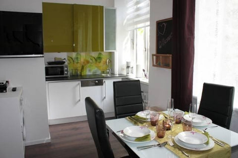 In this small, modern studio we have on little space, housed almost everything y Vienna, Austria Govienna Small Modern Apartment Entire rental unit vacation rental 833742