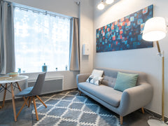 LES PRIX AFFICHES INCLUENT LES FRAIS DE MENAGE.<br /><br />L'appartement se situ Lyon, France Part Dieu Studio Mezzanine Entire rental unit vacation rental 28069780