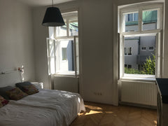 Our apartment is located in a classic Vienna tenement building from 1910 and fea Vienna, Austria Modern Living in classic building-19th district Entire rental unit vacation rental 20229046