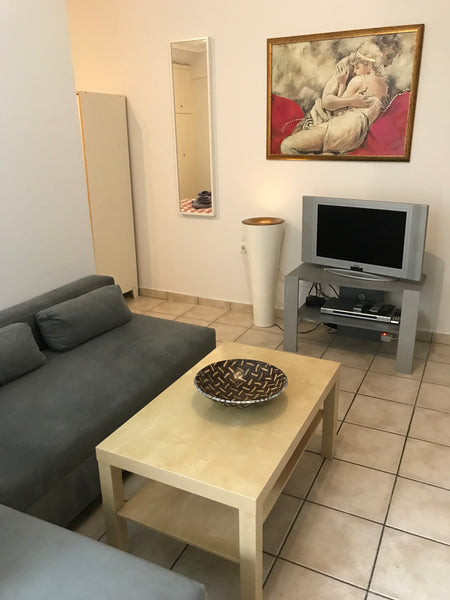 - 35 sq m fully equipped cozy studio<br />- Located at the very center of Thessa Thessaloniki, Greece COZY studio in the city's HEART Entire rental unit vacation rental 30686513