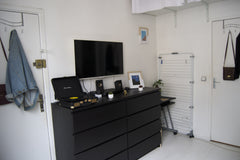 Charmant petit studio au cœur de Paris dans le 1er arrondissement. Vous êtes dan Paris, France Charmant petit studio au cœur de Paris Entire rental unit vacation rental 13824303