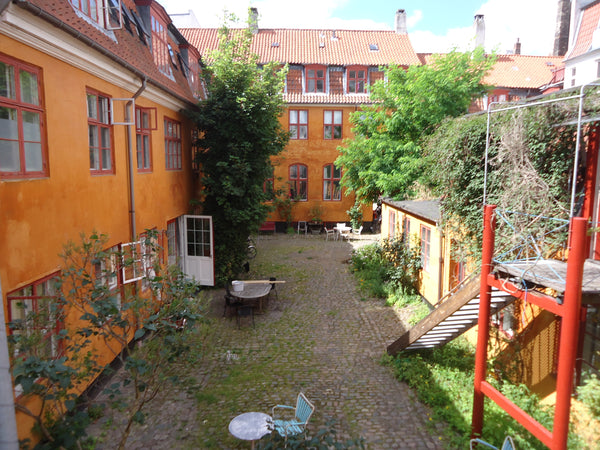 Min bolig lægger tæt på Kongens Have, Culture Box og Botanisk Have. Du vil elske Copenhagen, Denmark Inner city pearl. Entire rental unit vacation rental 26330233