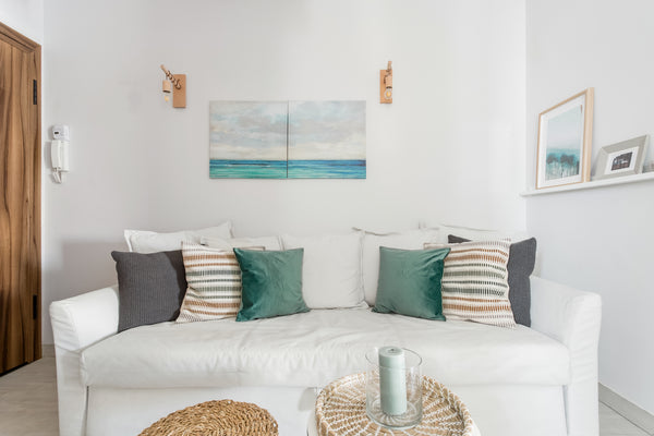 Discover our romantic love nest located near the Acropolis located on the 3rd fl GR Romantic Love Nest Studio Close to Acropolis & Metro Entire rental unit vacation rental 30006602