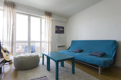 Appartement T2 calme et lumineux 55 m2 avec grand balcon, au 3e étage avec ascen Saint-Paul, Réunion Beau T2 avec balcon bien situé. Entire rental unit vacation rental 5857929